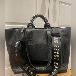 SANS BEAST Archive Shoulder Tote Bag Black Noir with Straps